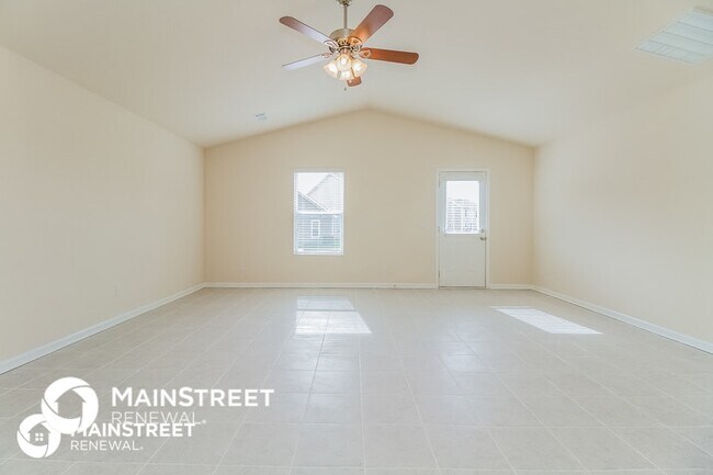 Foto del edificio - 2311 Bee Hive Dr