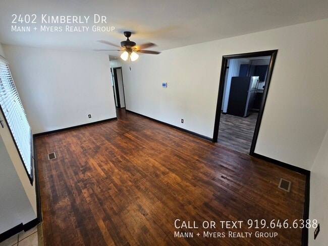 Foto del edificio - 2402 Kimberly Dr