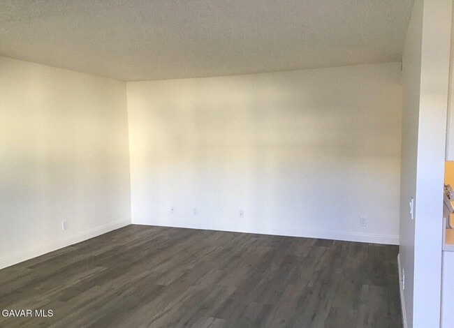 Foto del edificio - 5036 W Ave L8