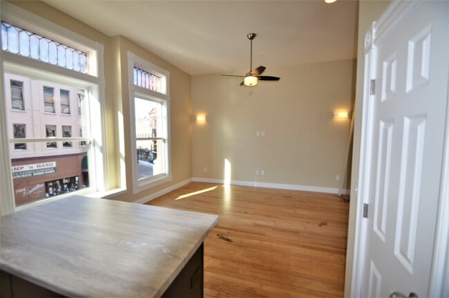 Living Area - 207 4th St S