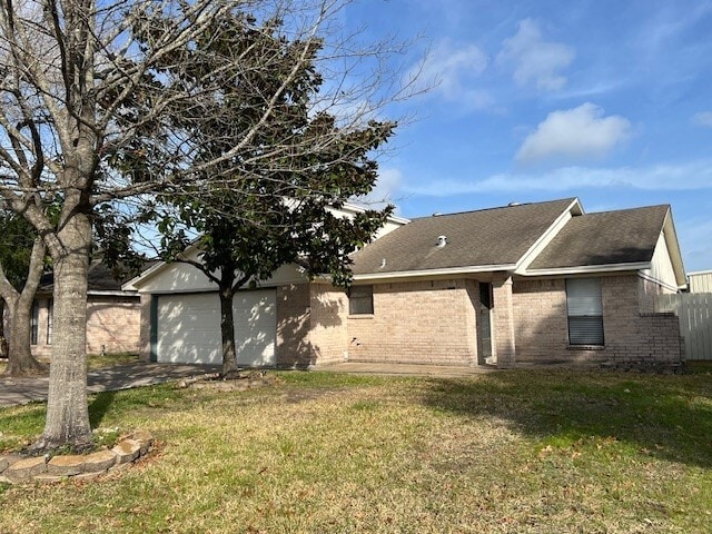 Foto del edificio - 18734 Wood Glen Ln