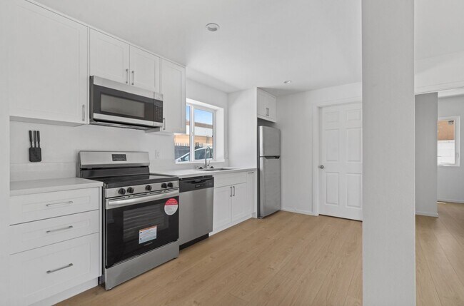 Foto del edificio - 3118-3114 W 109th St