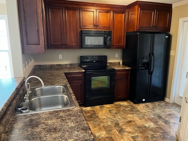 Foto del edificio - 3BED/2BATH HOME