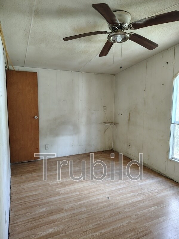 Building Photo - 2 Griff Ln N