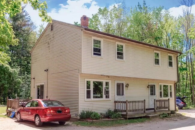 Building Photo - 496 E Dunbarton Rd