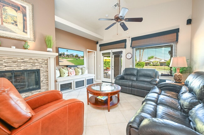 Building Photo - 80172 Green Hills Dr