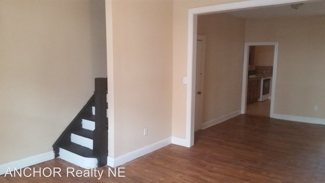 Building Photo - 3 br, 1 bath House - 1829 S. Alden St.