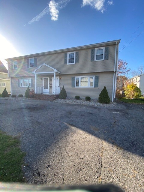 Primary Photo - 38 Reservoir St