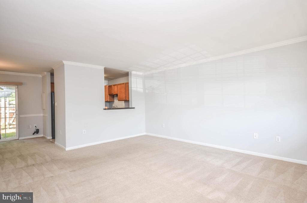 Primary Photo - 11411 Herefordshire Way