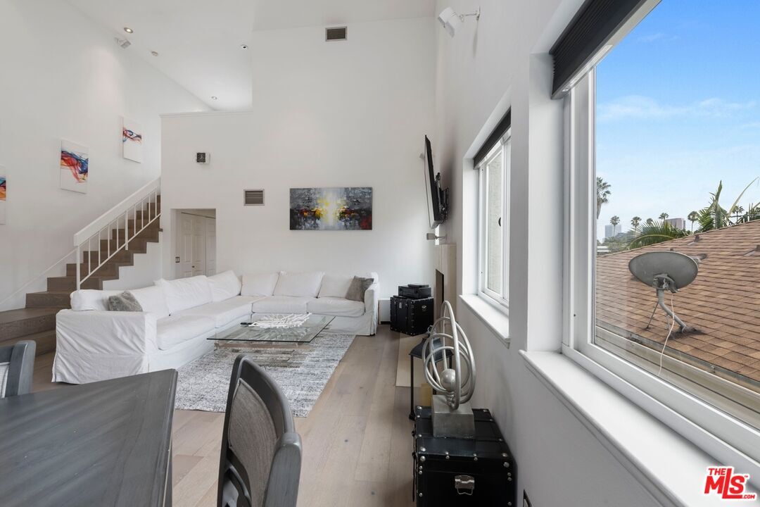 Foto principal - 432 S Hamel Rd