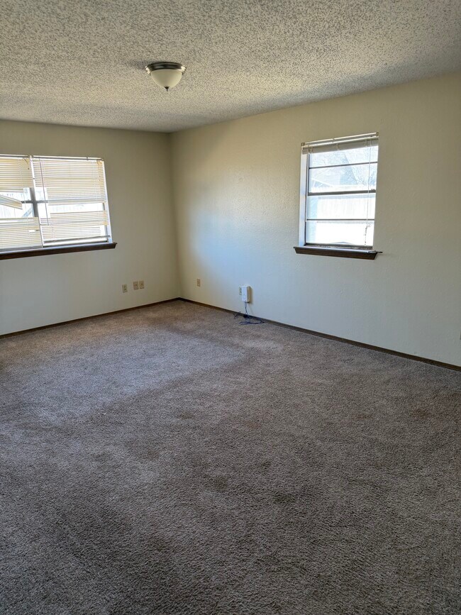 Foto del edificio - 4424 Ridgecrest Cir