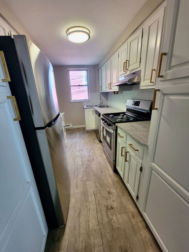 Foto del edificio - 1411 E Carson St