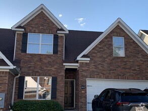 Building Photo - 4315 E Barcelona Way