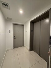 Building Photo - 488 NE 18th St