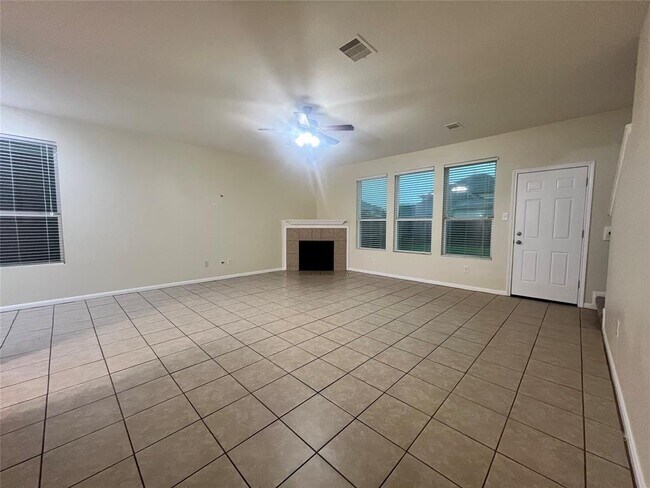 Building Photo - 1627 Cold River Dr