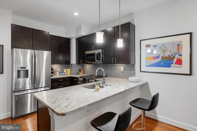 Foto del edificio - 1508 R St NW