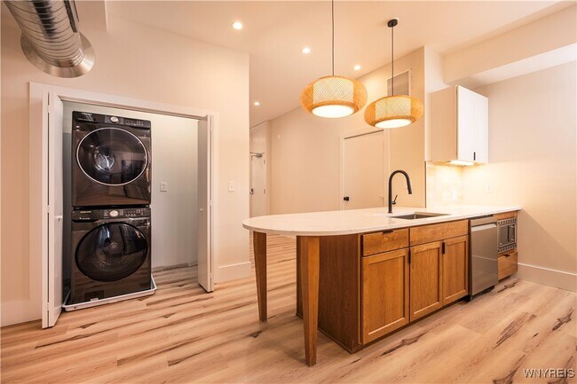 Foto del edificio - 523 Main St