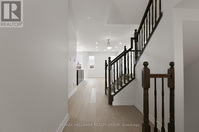 Building Photo - 2477 Waterlilly Way