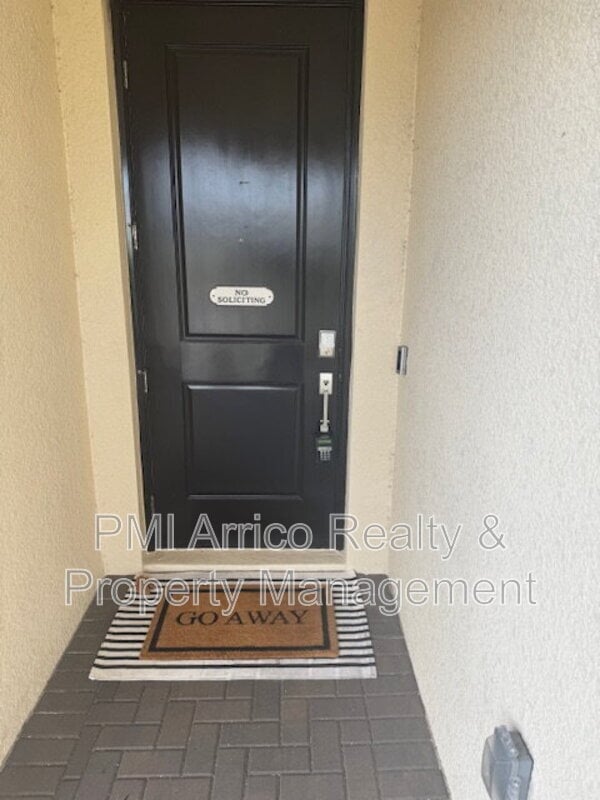 Building Photo - 11679 74th Cir E