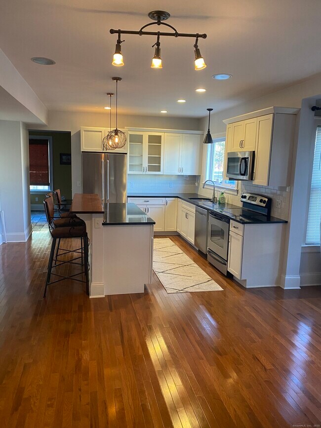 Foto del edificio - 103 W Broad St