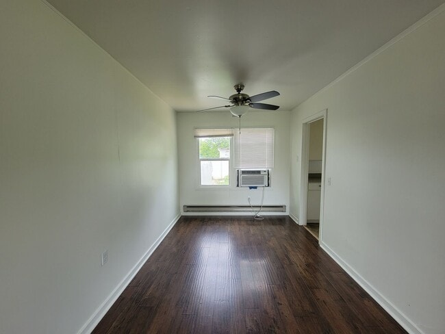 Building Photo - Spacious 2BR Duplex in Central Richland – ...