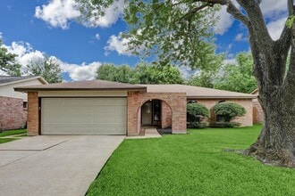 Building Photo - 8502 Snowbank Dr