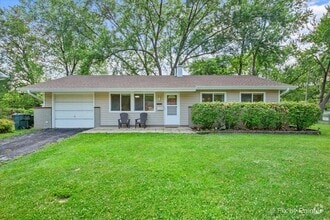 Building Photo - 295 Frederick Ct