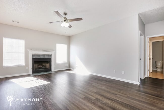 Foto del edificio - 503 Griffis Rd