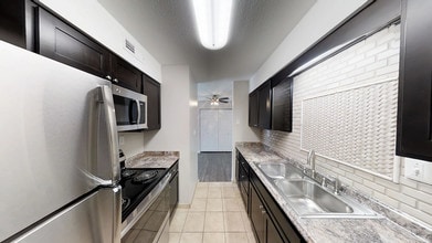 Sutters Mill Apartments photo'