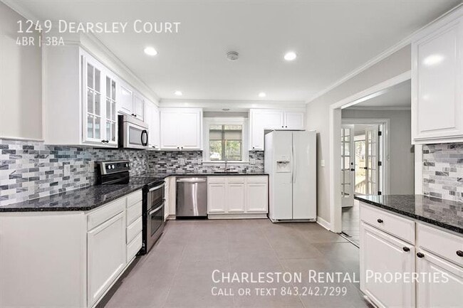Building Photo - 1249 Dearsley Ct