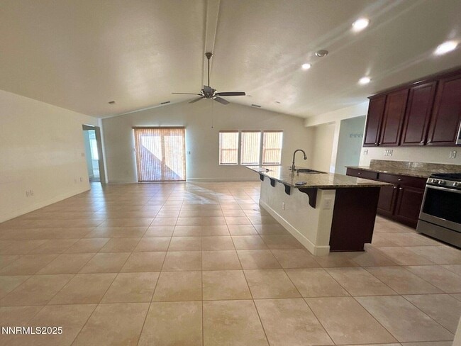 Building Photo - 7635 Souverain Ln