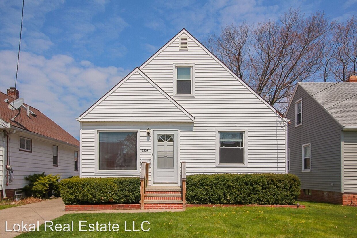 Primary Photo - 2 br, 1 bath House - 6208 Northcliff Ave.