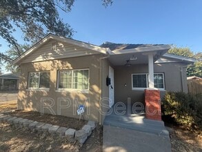 Building Photo - 1433 Arcade Blvd