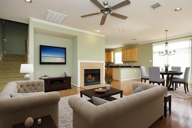 Foto del edificio - 16044 Sweetwater Fields Ln