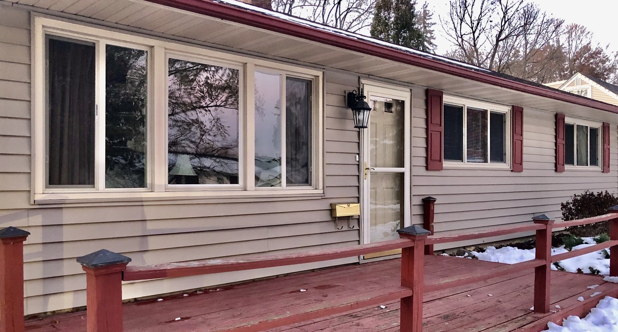 Foto principal - 180 Tilton Park Dr
