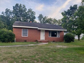 Building Photo - 4525 Cameron Rd