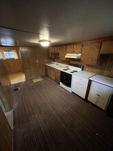 Building Photo - 202 St Clair Ave SW