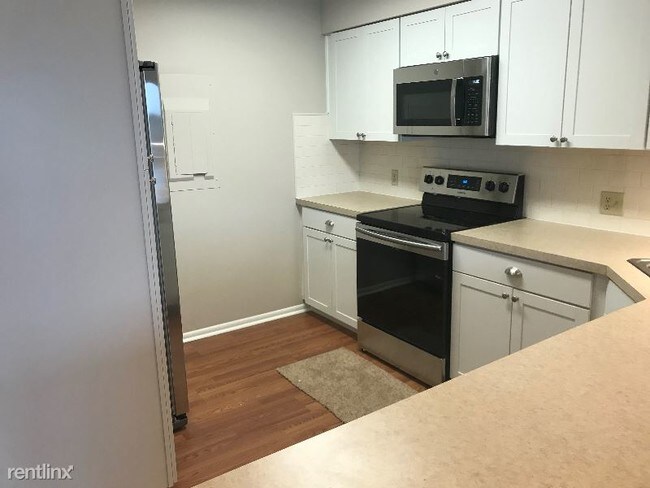 Foto del edificio - 1512 Harbor Ln