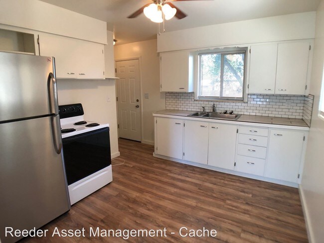 Foto del edificio - 2 br, 1 bath House - 539 West 100 South