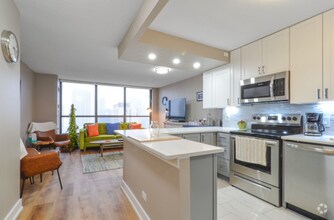 Building Photo - 405 n Wabash Ave`