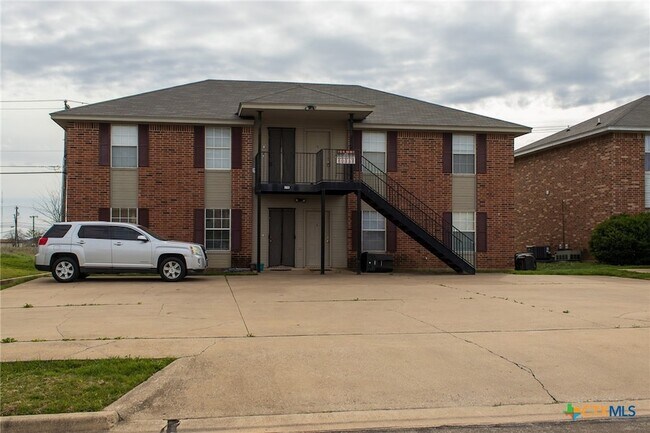 Foto del edificio - 5710 Greengate Dr