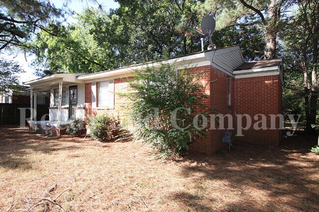 Building Photo - 3021 S Perkins Rd