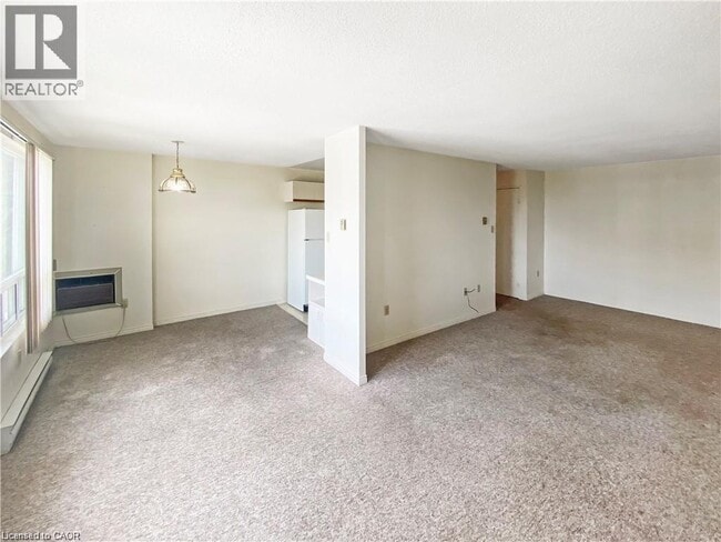 Building Photo - 65 Highland Crescent