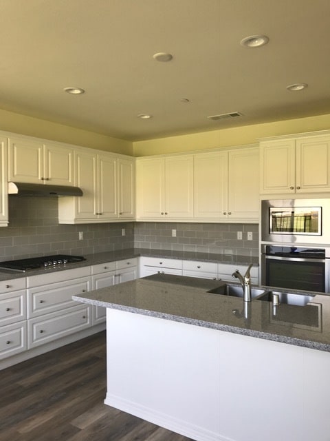 Building Photo - 46356 Cask Ln