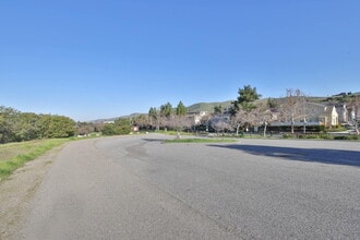 Building Photo - 114 Niguel Ln