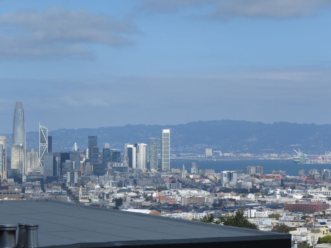 Primary Photo - Hidden Gem with Outrageous Views - 1 Bedroom w/ Parking