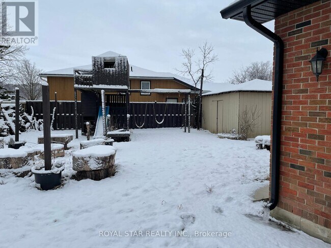 Photo du bâtiment - 1024 Barton St