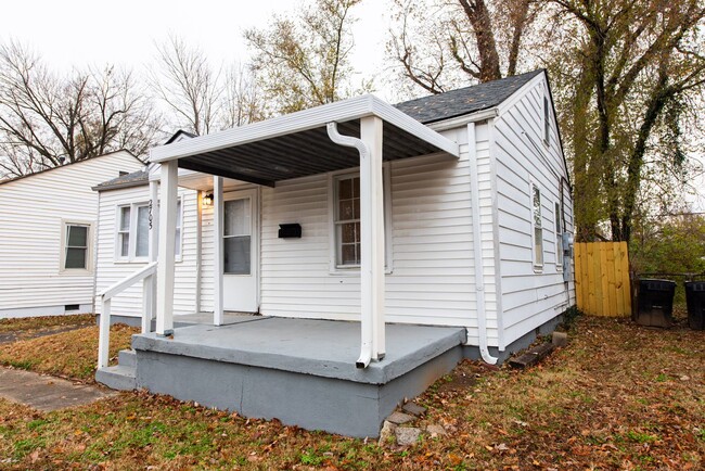 Foto del edificio - 2705 Algonquin Parkway (Parkland/West Loui...