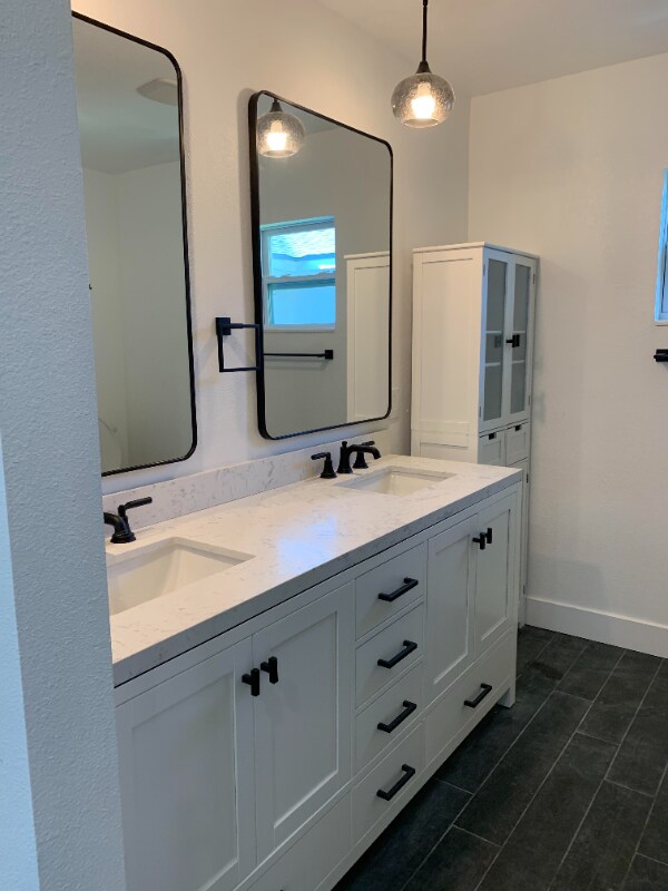 Building Photo - 29 37th Ave NE