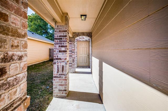 Building Photo - 737 River Hill Ln